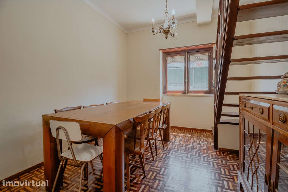 Moradia T4 com terreno de 322 m² na Carvoeira – Vista Campo e Mar - Grande imagem: 3/43