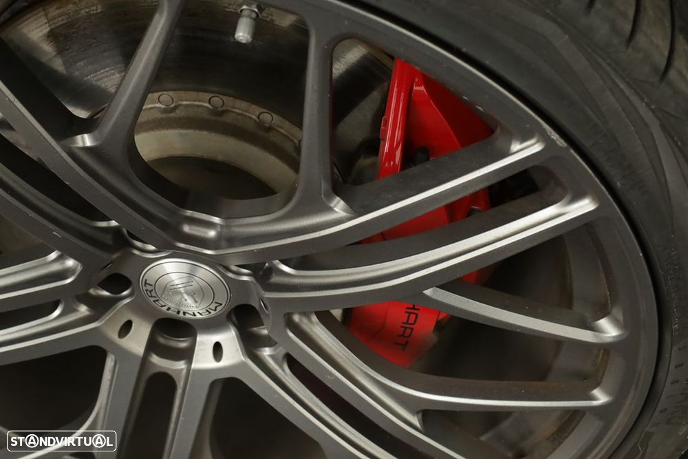 BMW XM Label Red - 6