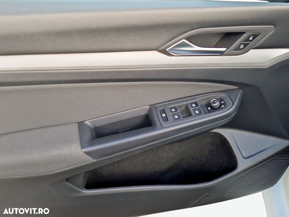 Volkswagen Golf 1.0 TSI Life - 15