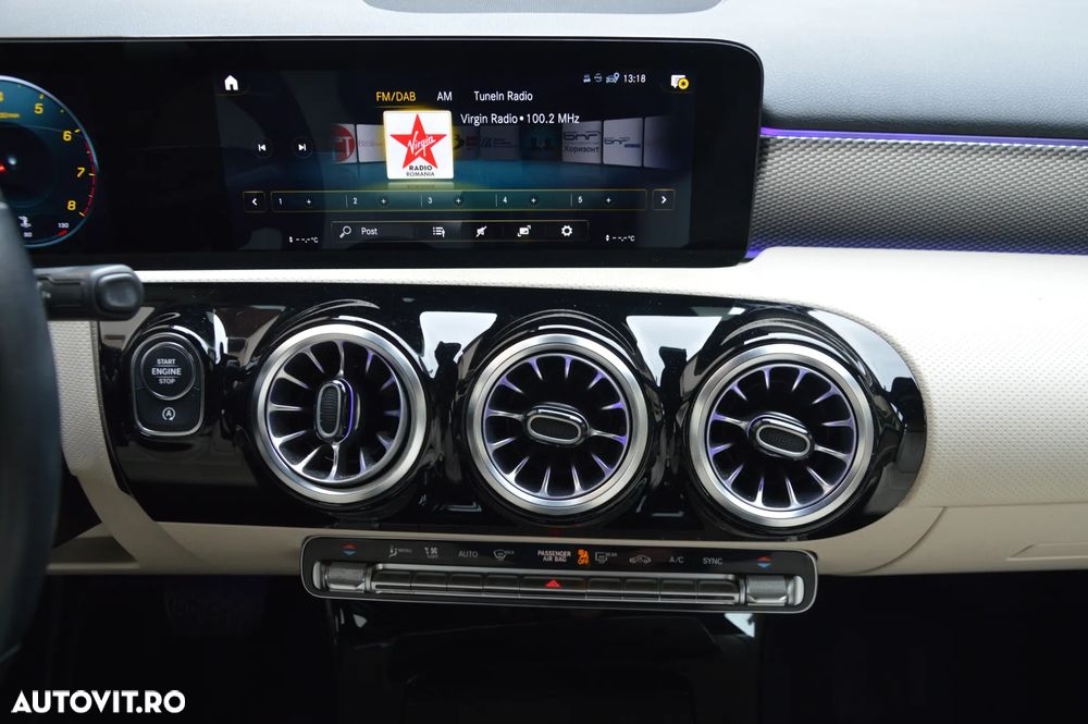 Mercedes-Benz A 180 Sedan 7G-DCT Lim. Special Edition - 18