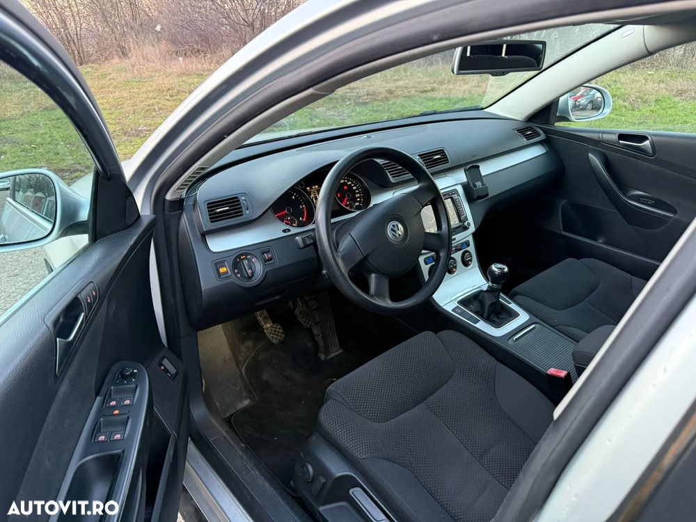 Volkswagen Passat 2.0 TDI DPF Comfortline - 7
