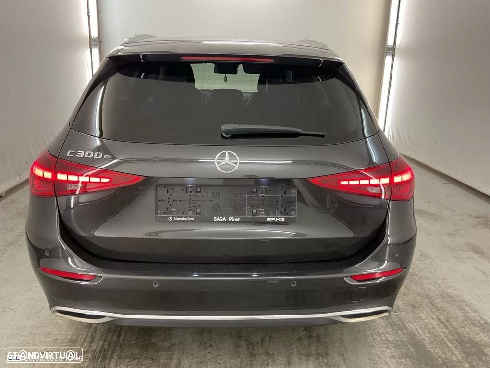 Mercedes-Benz C 300 e Avantgarde - 6