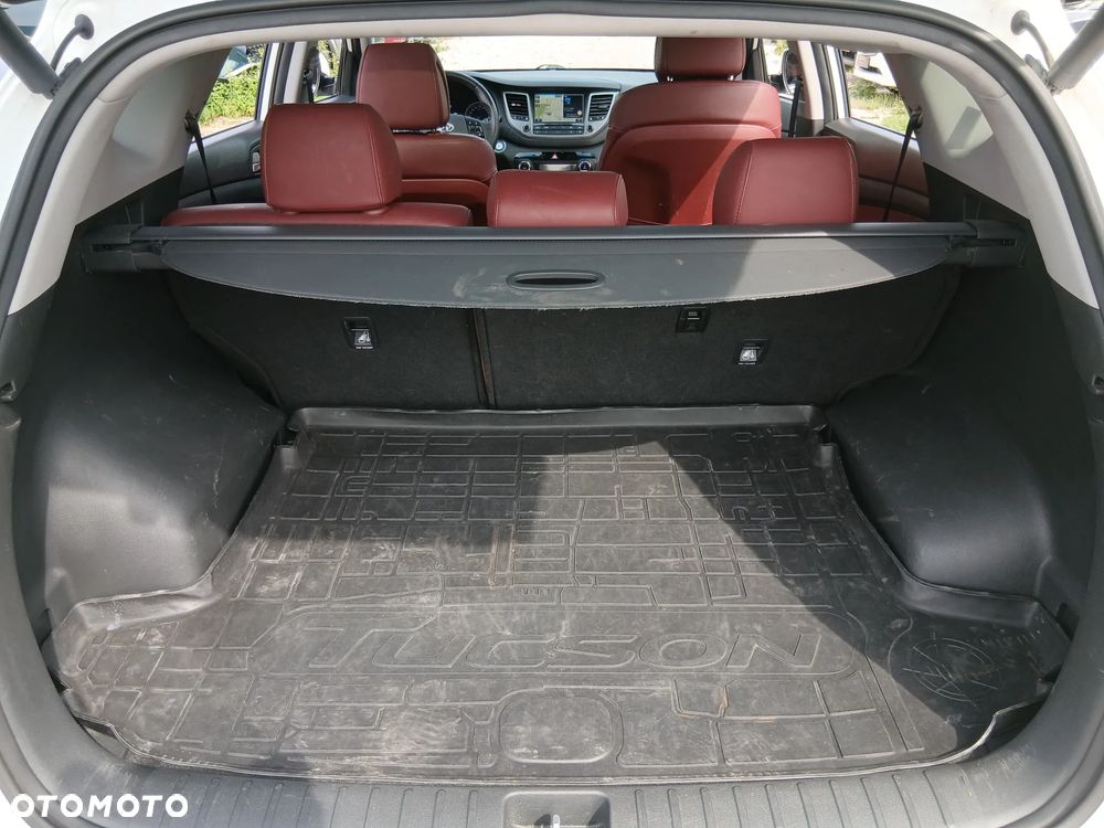 Hyundai Tucson 1.7 CRDI BlueDrive Premium 2WD DCT - 21