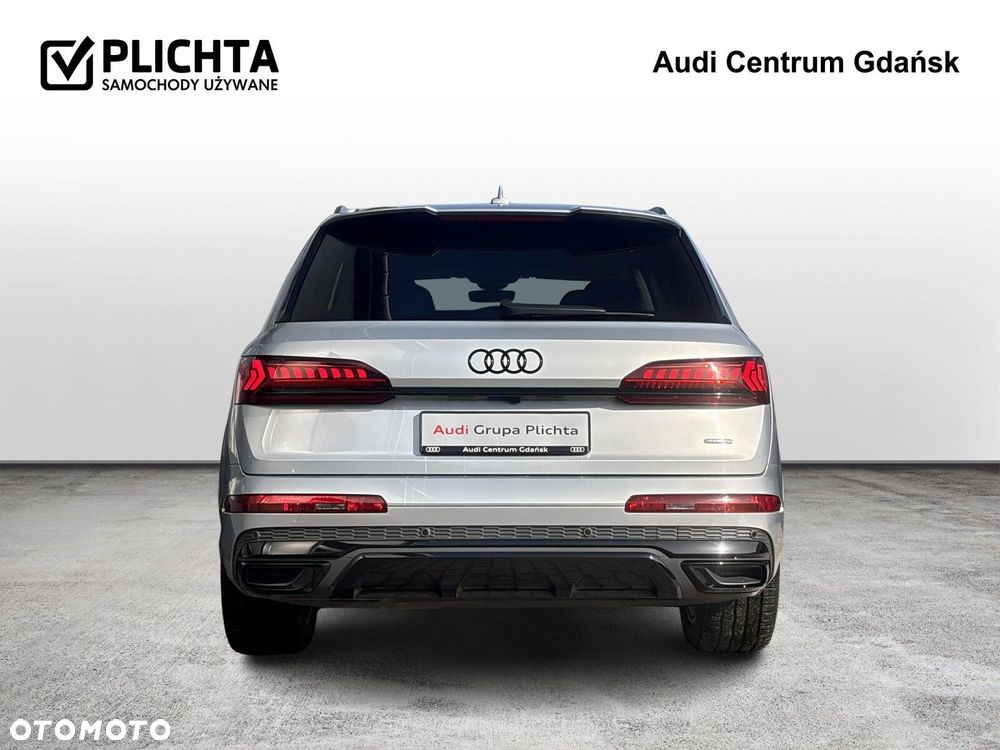 Audi Q7 - 4