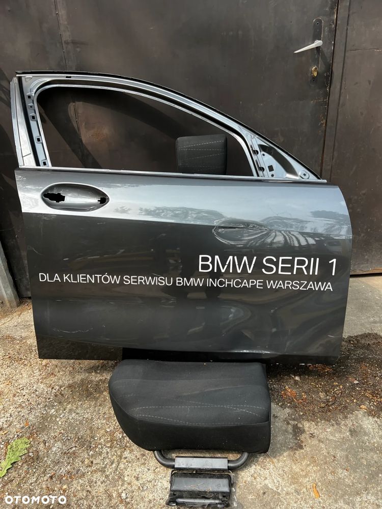 Poszycie drzwi BMW SERIA 1 F40 072AI24H27 / 7277 szare Przednie Prawe - 1