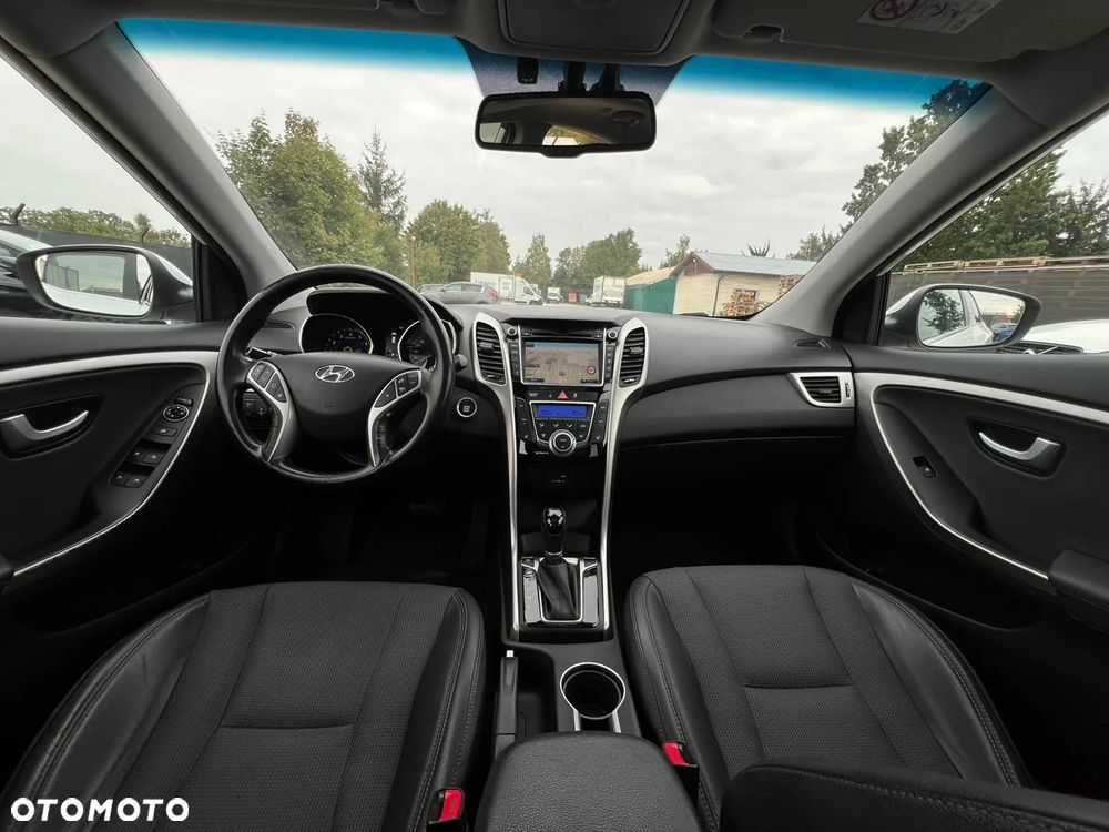 Hyundai i30 1.6 GDI Premium - 25