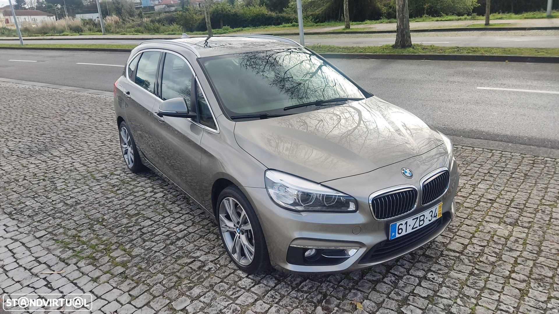 BMW 225xe Active Tourer Line Luxury - 9