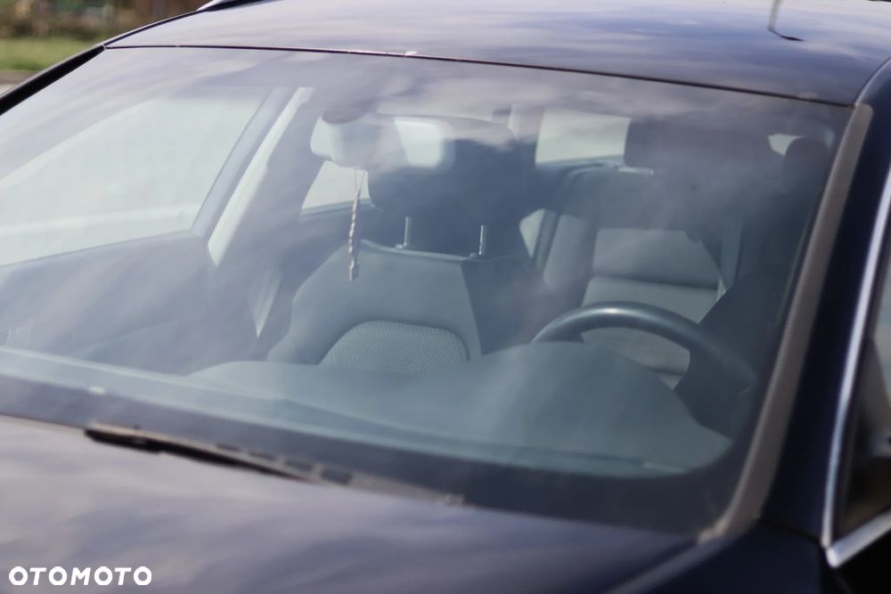 Audi A6 Avant 2.0 TDI - 12