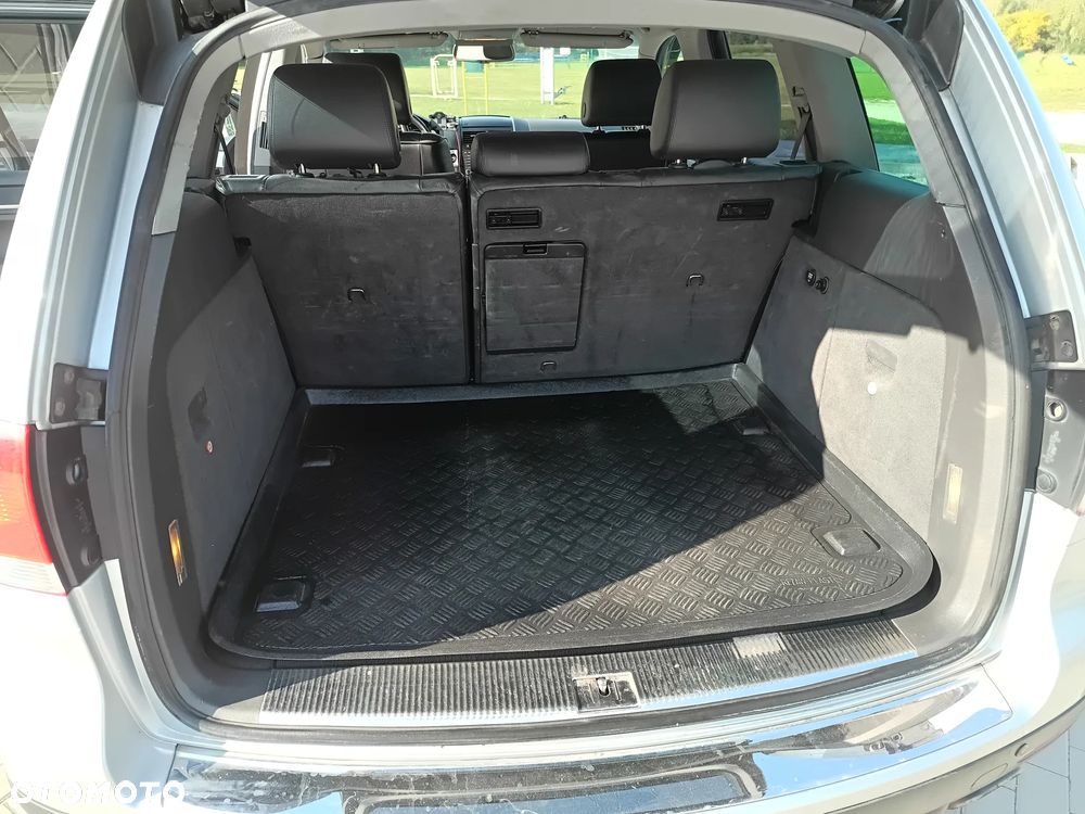 Volkswagen Touareg 3.2 V6 Tiptr - 12