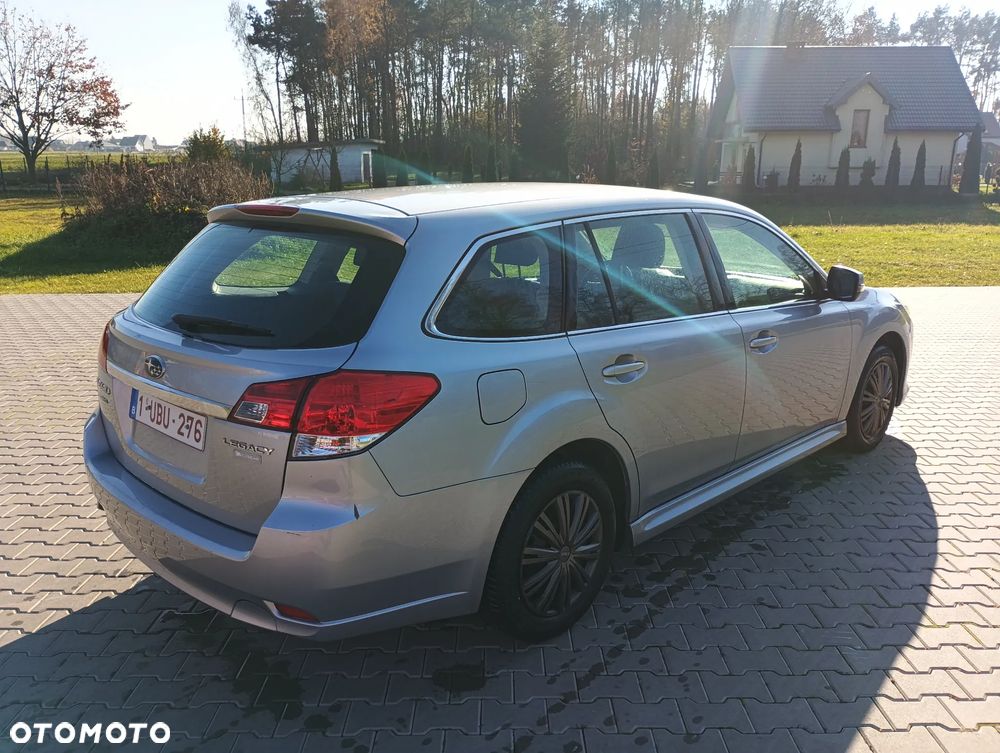 Subaru Legacy - 7