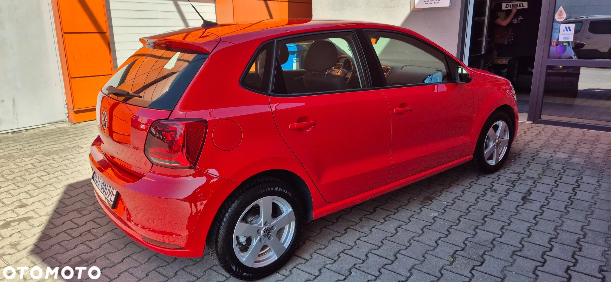 Volkswagen Polo 1.4 TDI (Blue Motion Technology) DSG Comfortline - 6