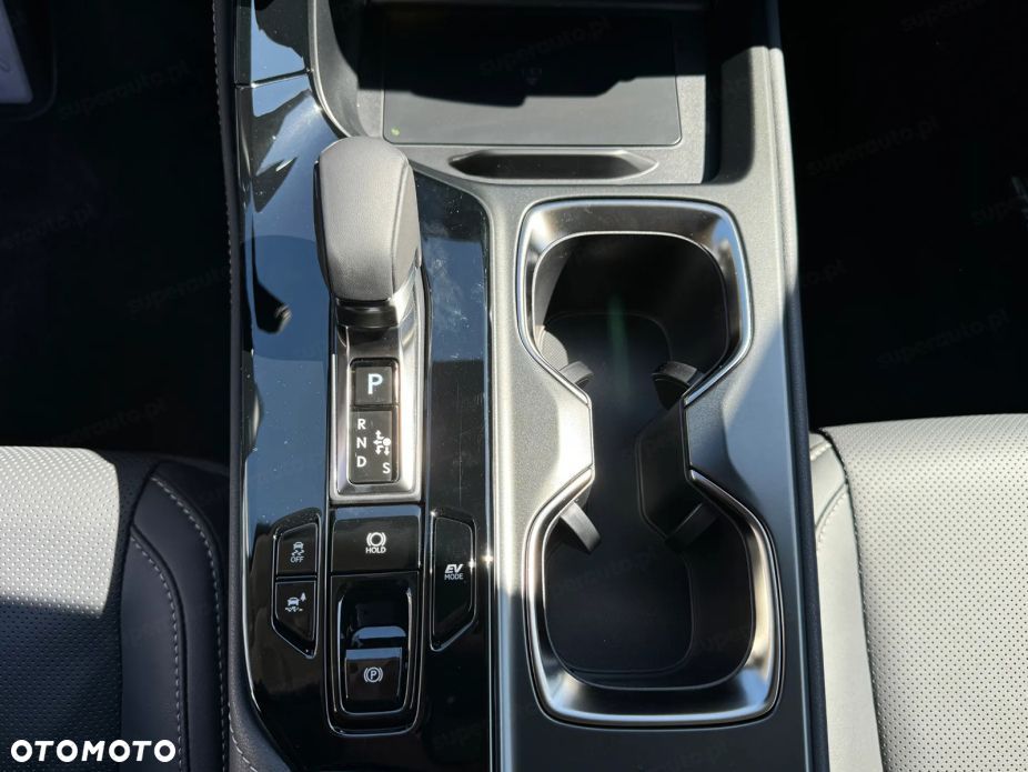 Lexus NX - 15
