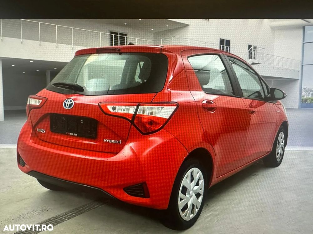 Toyota Yaris 1.5 VVT-i HSD Active - 2