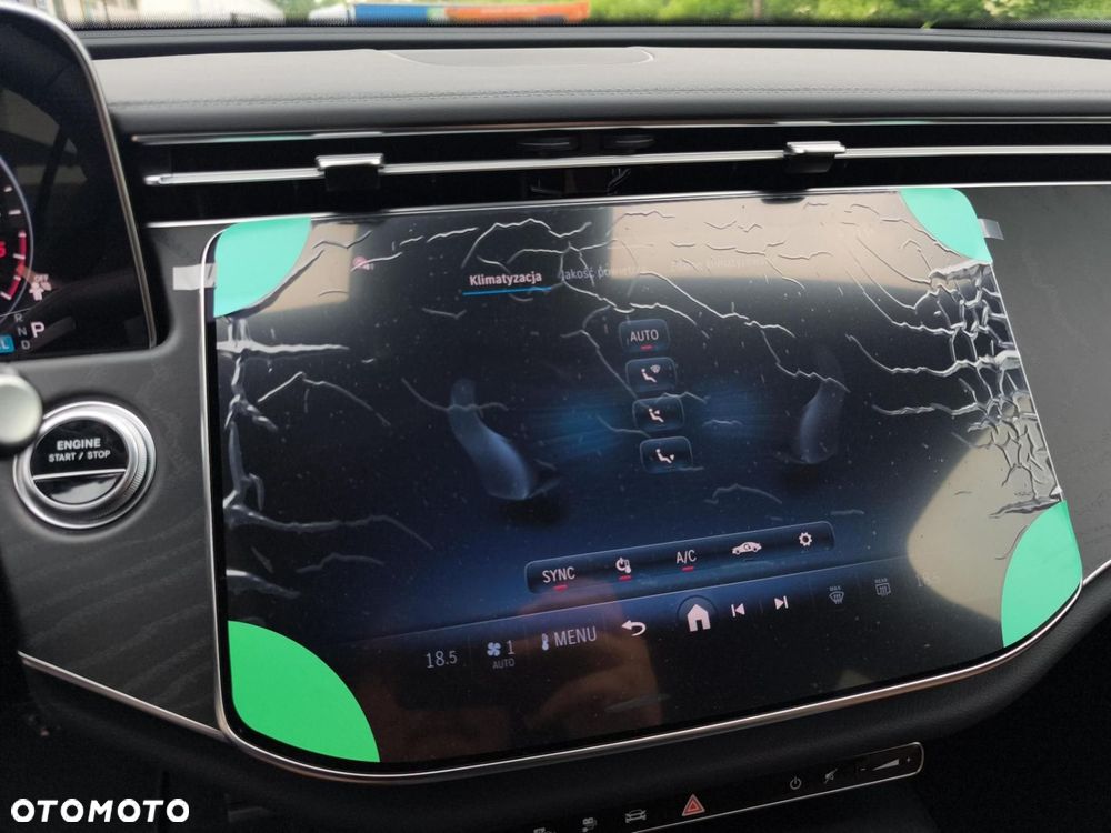 Mercedes-Benz Klasa E - 19