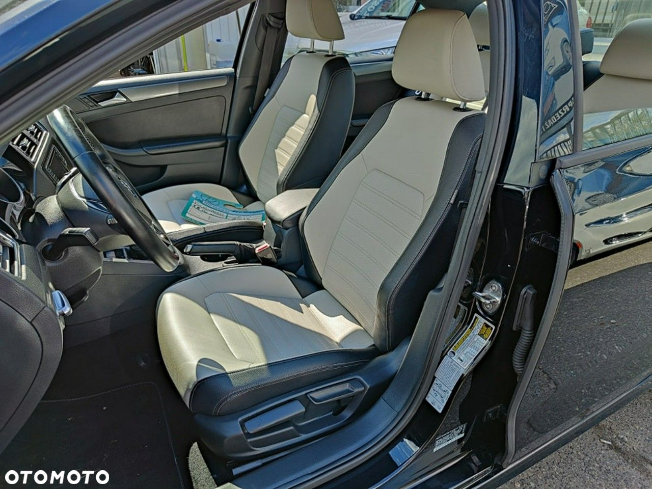 Volkswagen Jetta 1.8T SE - 6