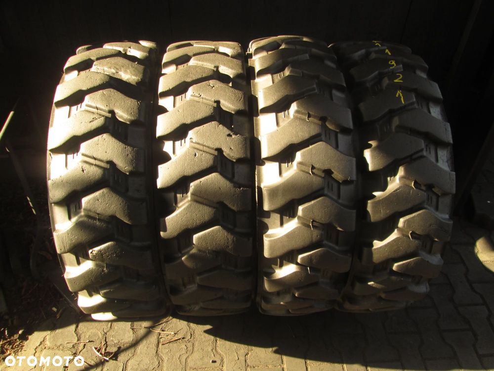 Opony 290/90R 20 Liebherr EM-22. Opony ciężarowe - 2
