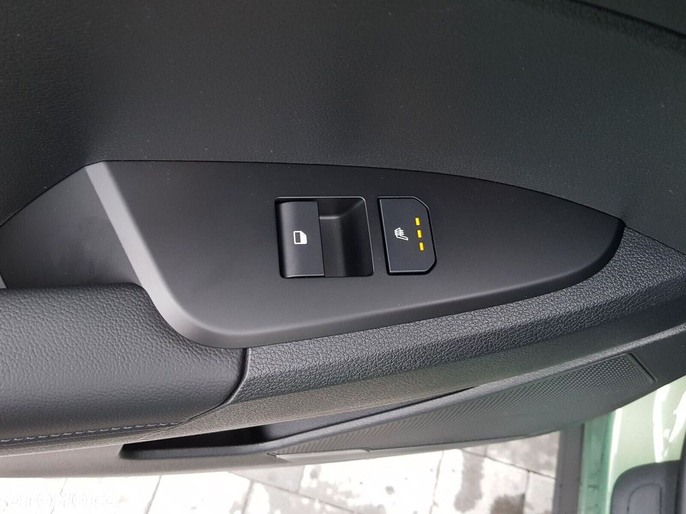 Kia Sportage 1.6 T-GDI HEV Anniversary 2WD - 28