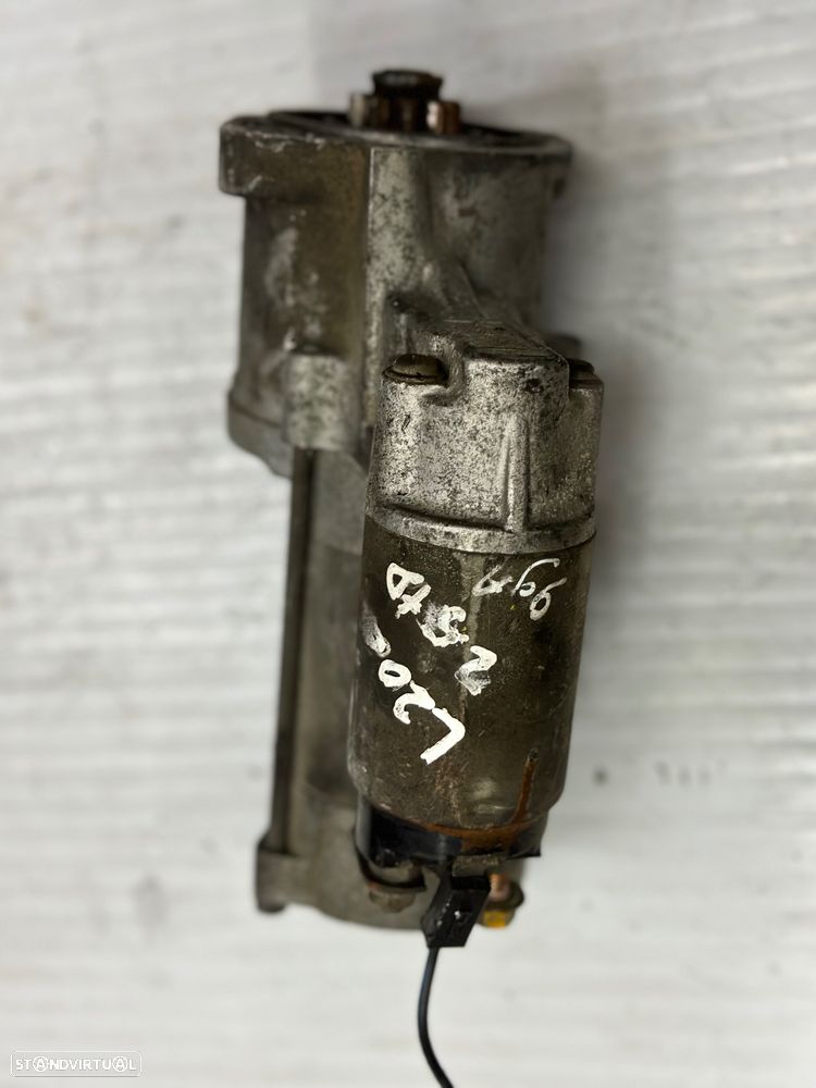 Motor de arranque Mitsubishi L200 - 1