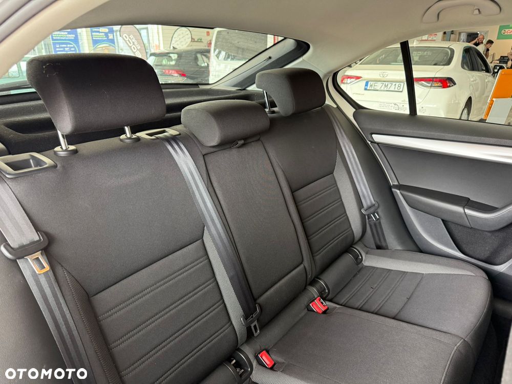 Skoda Octavia 1.6 TDI Ambition - 9