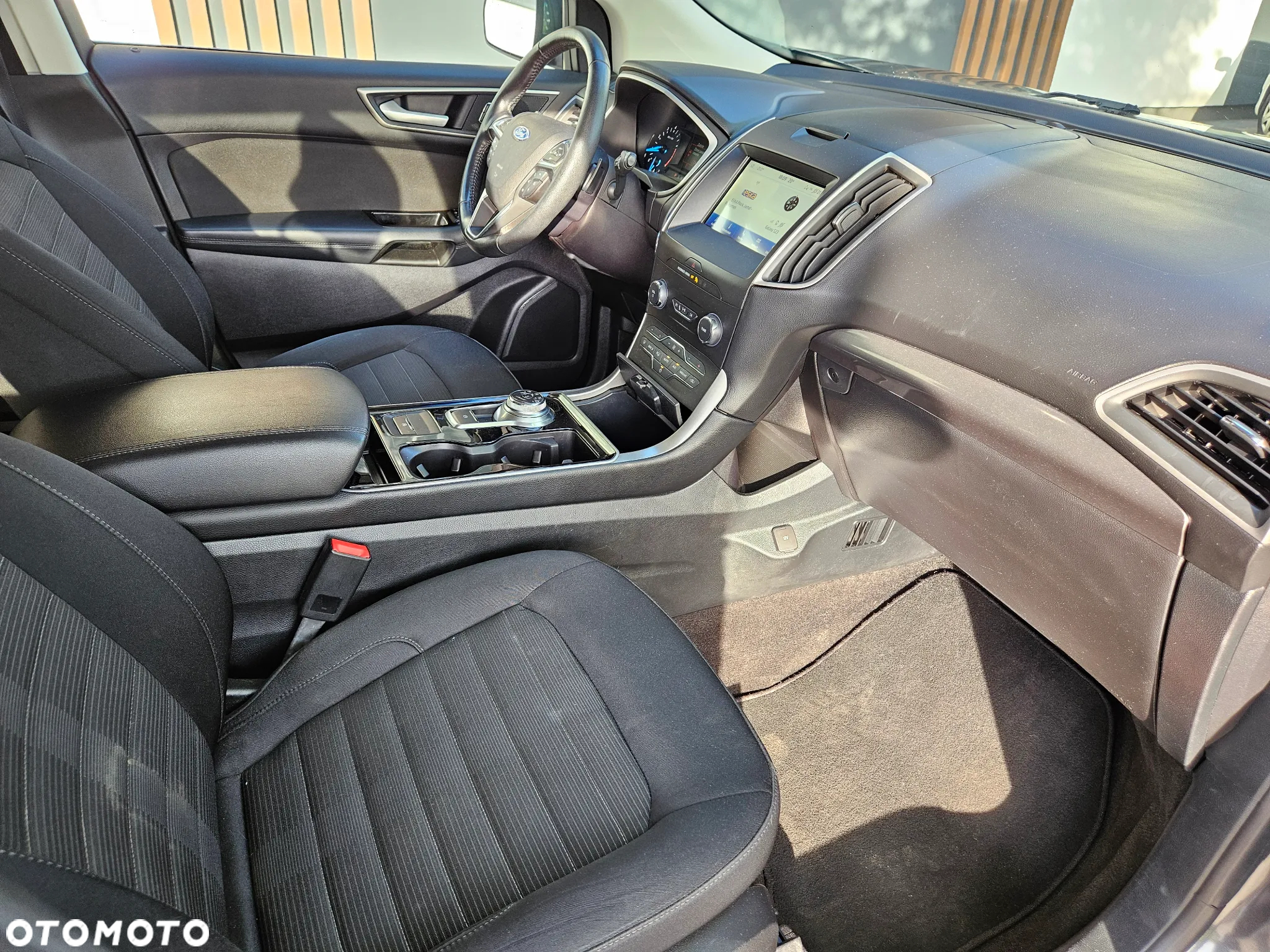 Ford Edge - 16