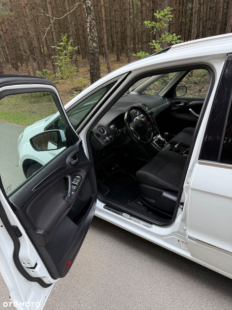 Ford Galaxy 2.0 TDCi Titanium - 26