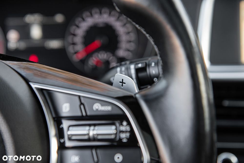 Kia Optima Sportagon 1.6 T-GDI DCT OPF GT Line - 23