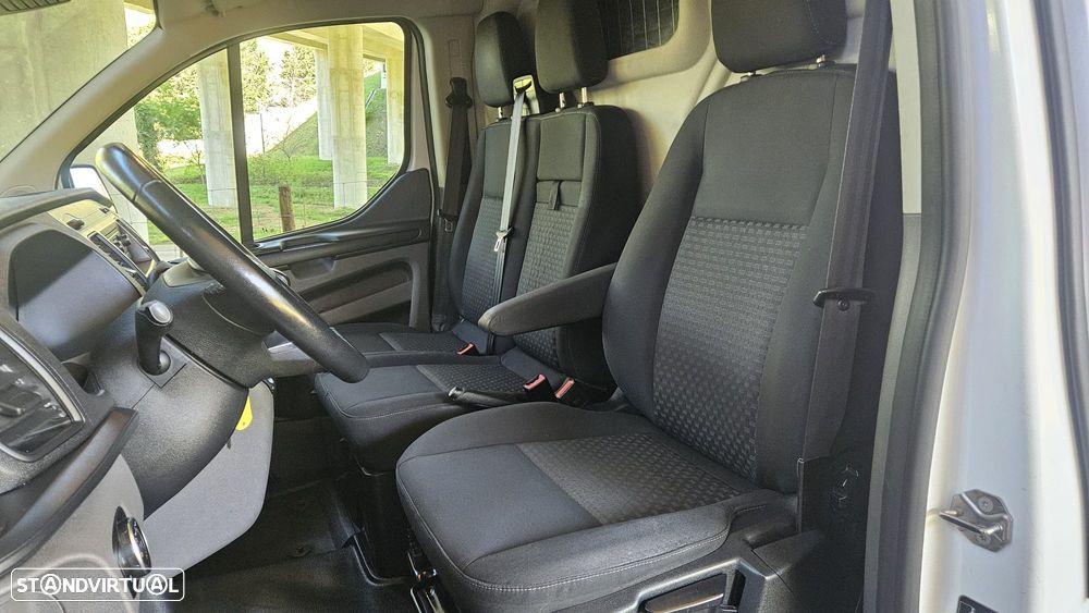 Ford Transit Custom L1H1 2.0 TDCI IVA DEDUTIVEL - 14