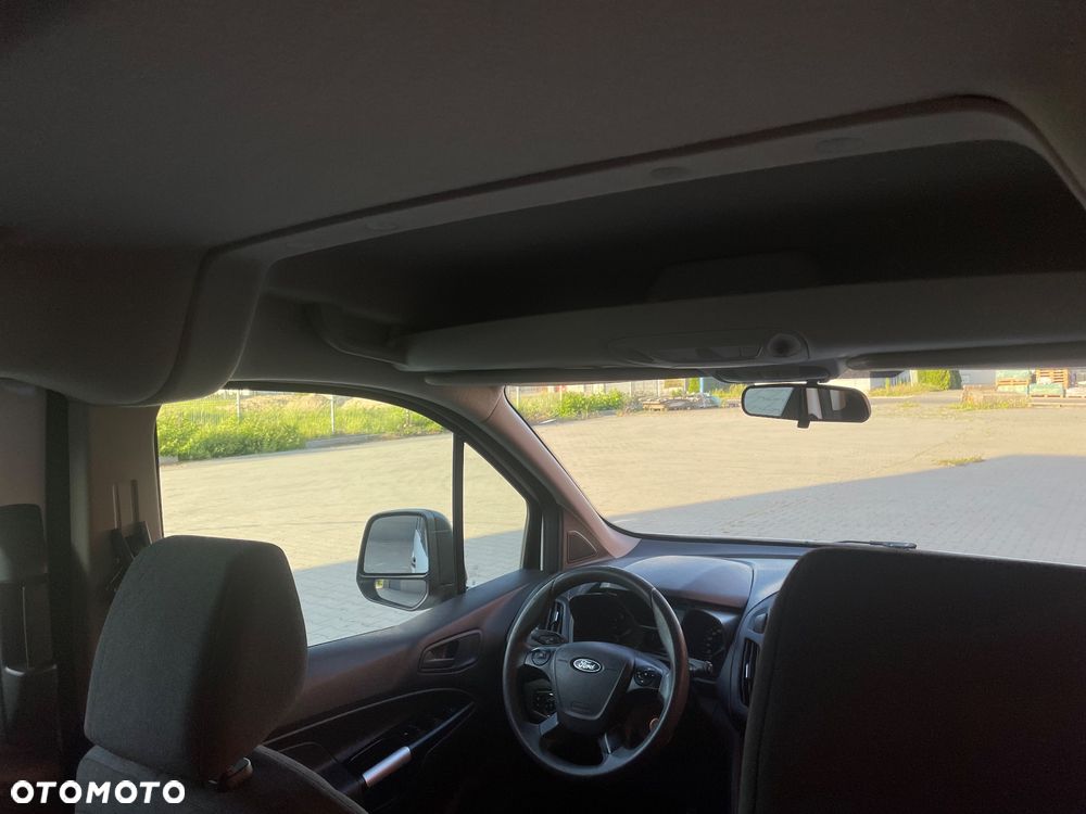 Ford Transit Connect - 14