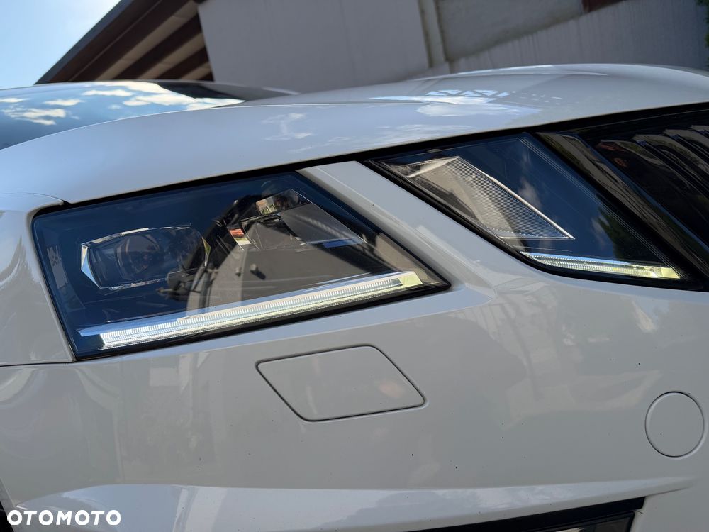 Skoda Octavia 2.0 TSI RS Challenge 245 DSG - 31