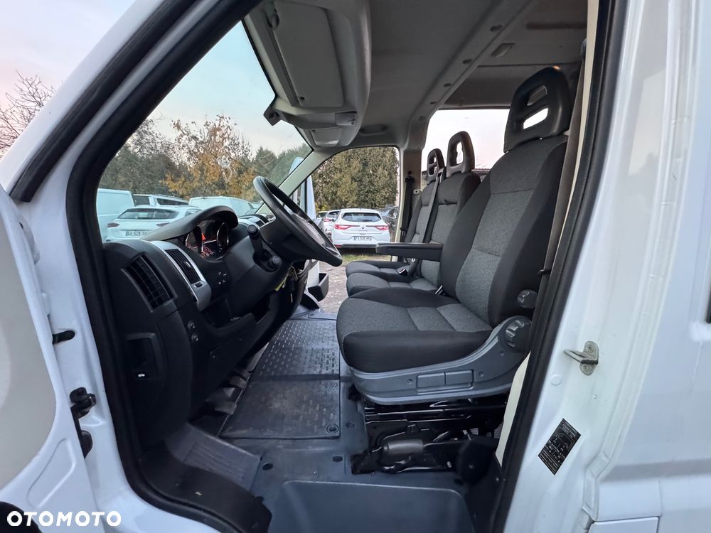 Fiat DUCATO BRYGADÓWKA 2.3jtd 131KM 181tys.km KLIMA, czujniki parkowania, tempomat, kamera, świeżo sprowadzony, OKAZJA!!! - 15