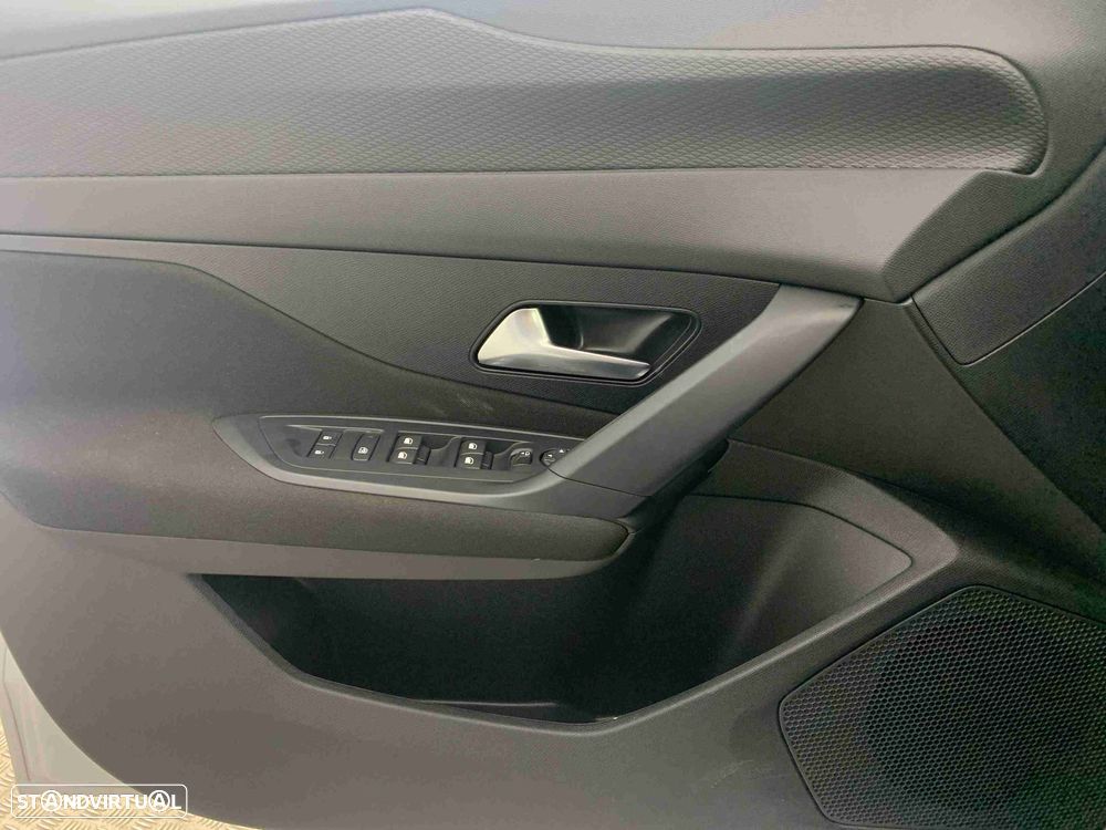 Peugeot 308 SW 1.2 Hybrid Style e-DCS6 - 13