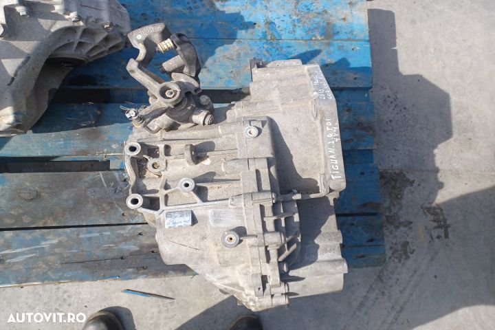 CUTIE DE VITEZE 2.0 TDI 4X4 KUC Volkswagen VW Tiguan 1 5N [2007 - 201 - 5