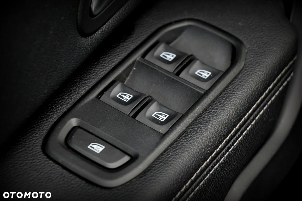 Dacia Duster SCe 115 2WD Prestige - 24