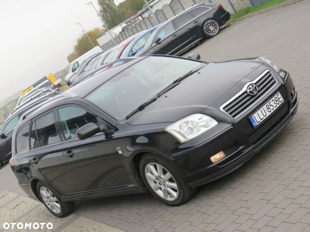 Toyota Avensis 2.0 D-4D Combi - 9