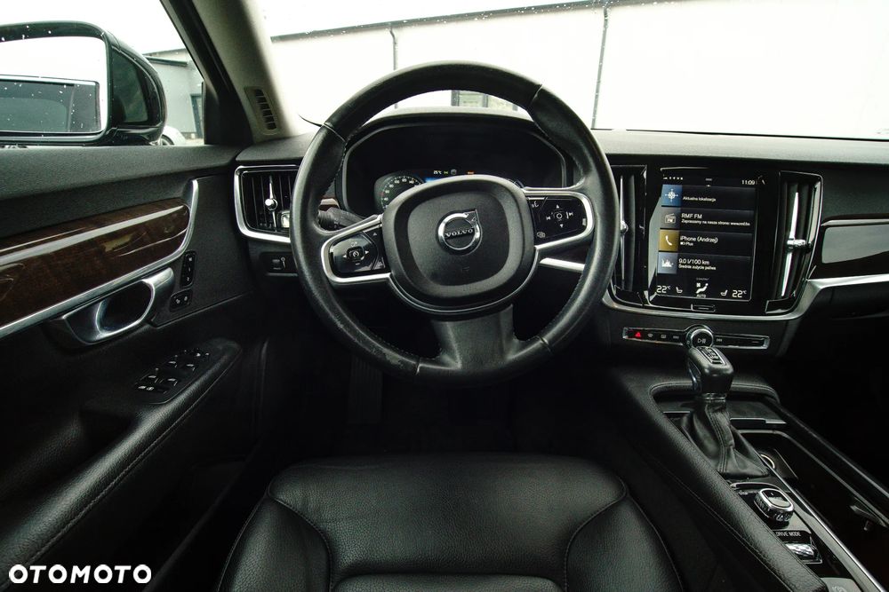 Volvo S90 T5 Momentum - 13