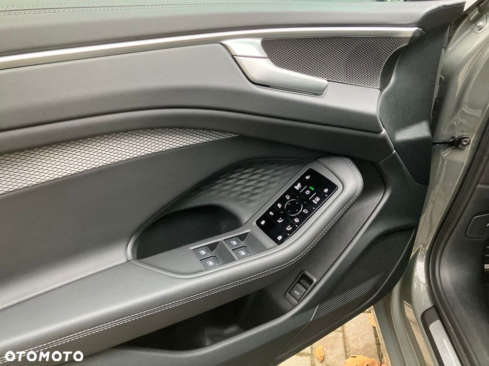 Audi A6 Avant - 20