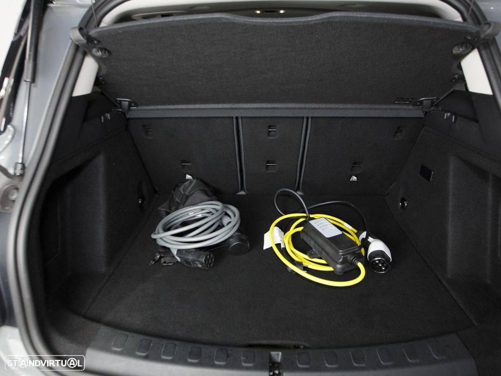 MINI Countryman Cooper SE ALL4 Auto - 11