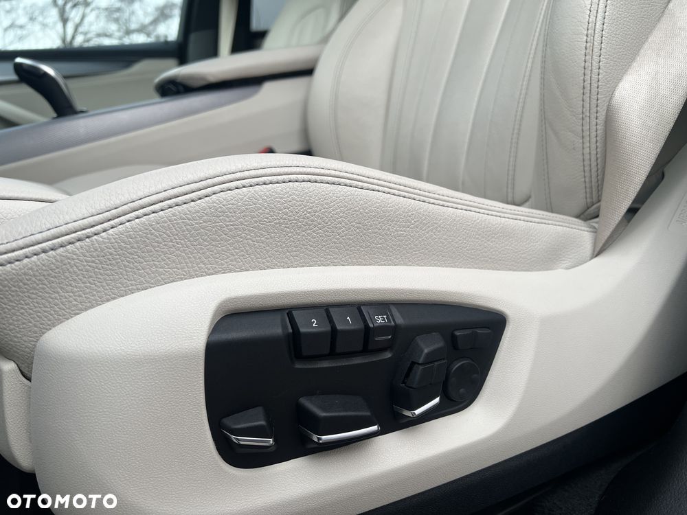 BMW X5 - 11