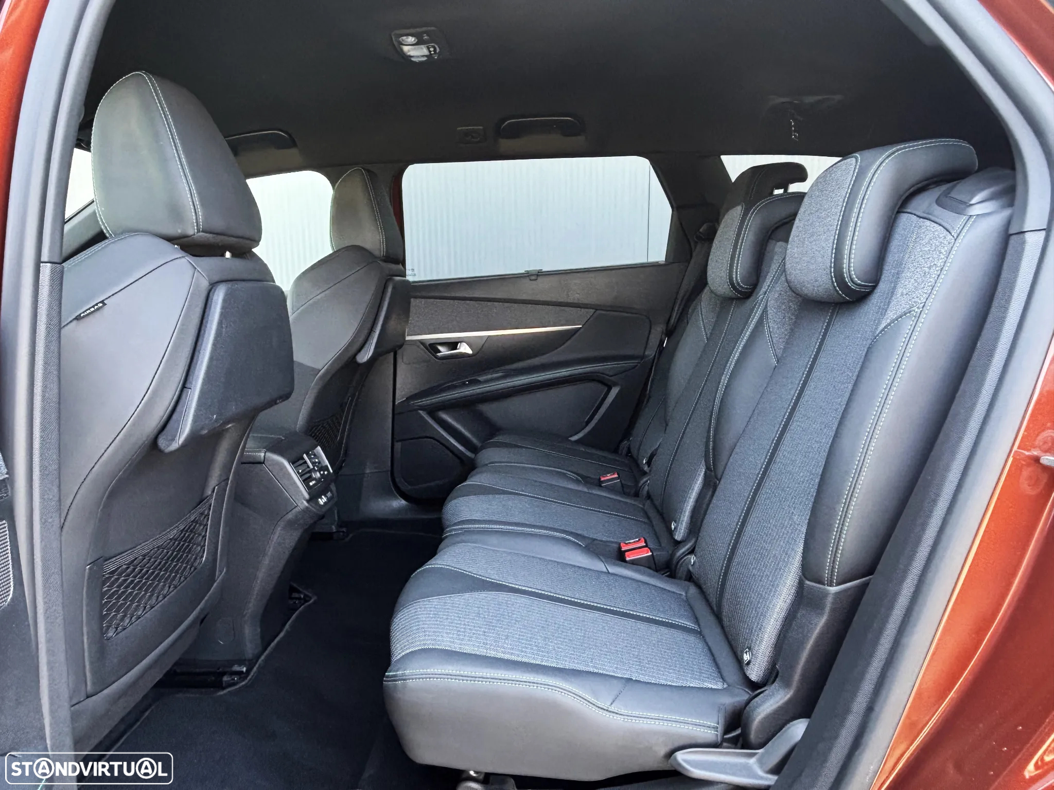 Peugeot 5008 1.5 BlueHDi Allure Pack EAT8 - 13