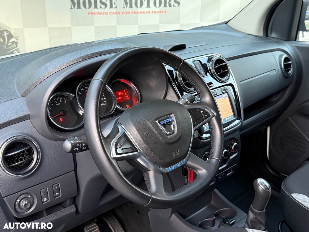 Dacia Lodgy TCe 115 Stepway - 18