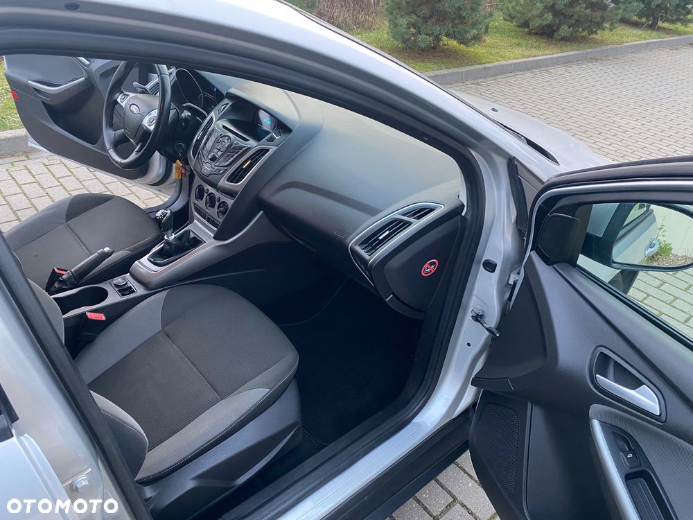 Ford Focus - 13