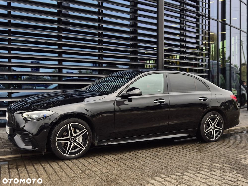 Mercedes-Benz Klasa C 300 4MATIC 9G-TRONIC - 4
