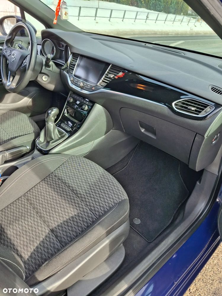 Opel Astra 1.6 BiTrb D (CDTI) Start/Stop Dynamic - 9