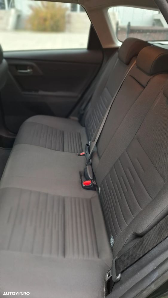 Toyota Auris 1.8 VVT-i Automatik Edition S+ - 10