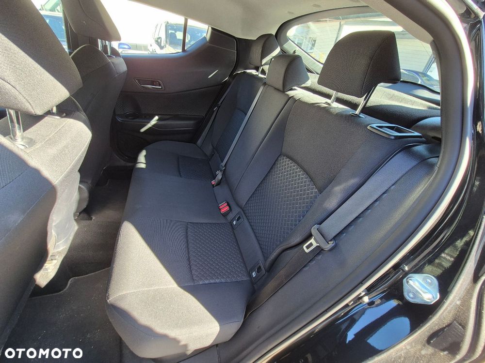 Toyota C-HR - 8