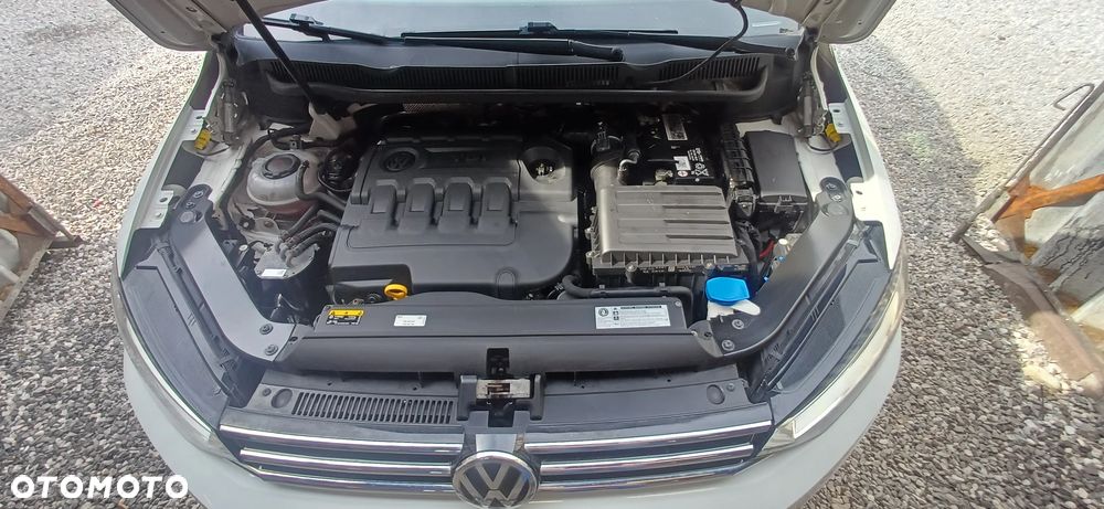 Volkswagen Touran 1.6 TDI BMT SCR Comfortline - 28