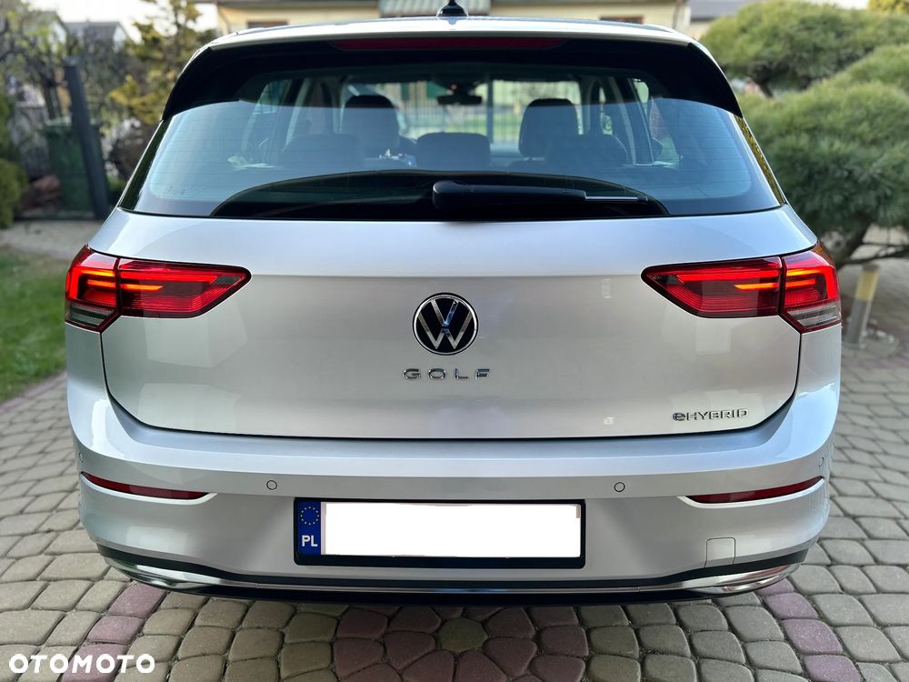 Volkswagen Golf - 9