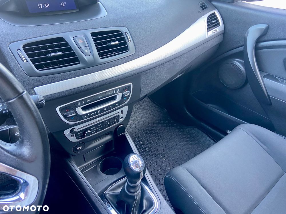 Renault Megane 1.5 dCi Energy Limited - 11