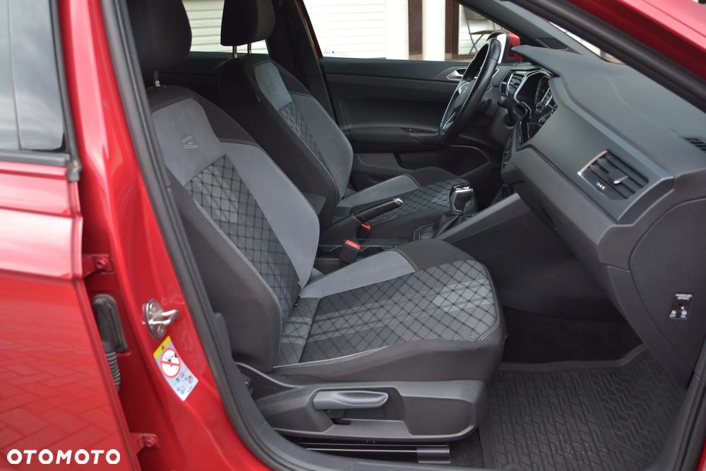 Volkswagen Taigo 1.5 TSI ACT R-Line DSG - 20