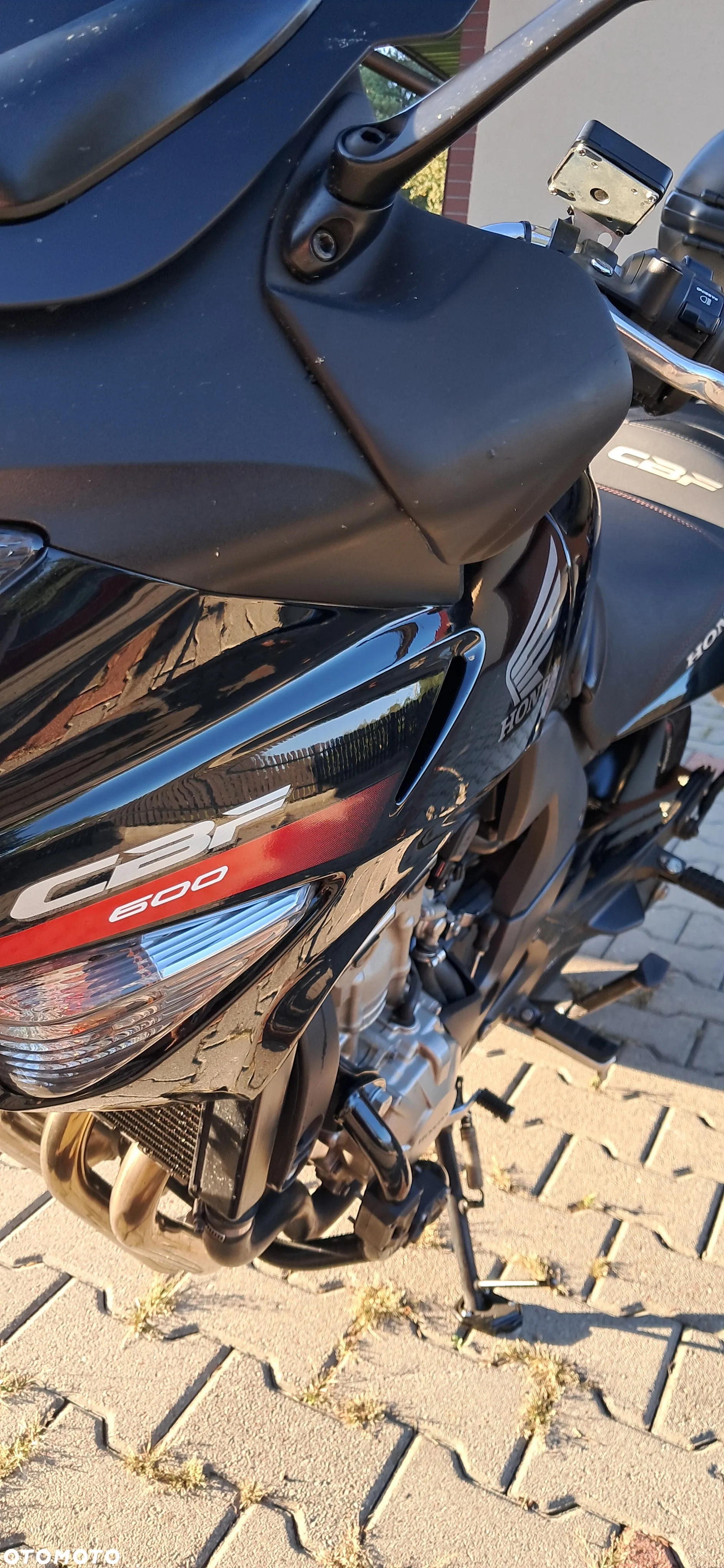 Honda CBF - 12